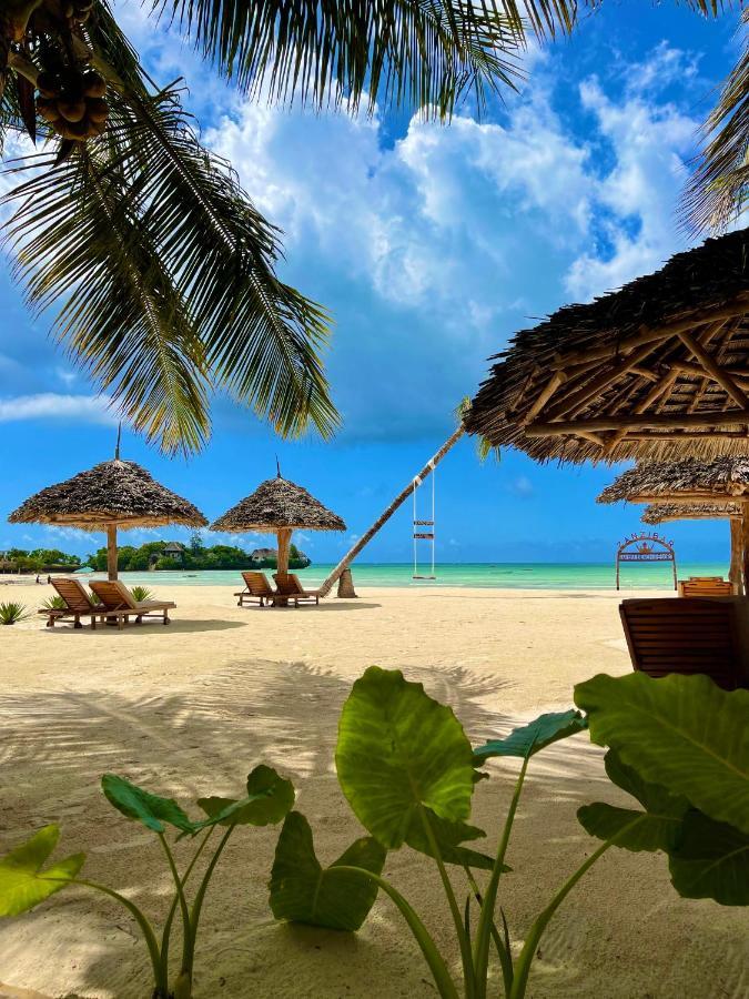פונגווי Karibu Beach Resort מראה חיצוני תמונה