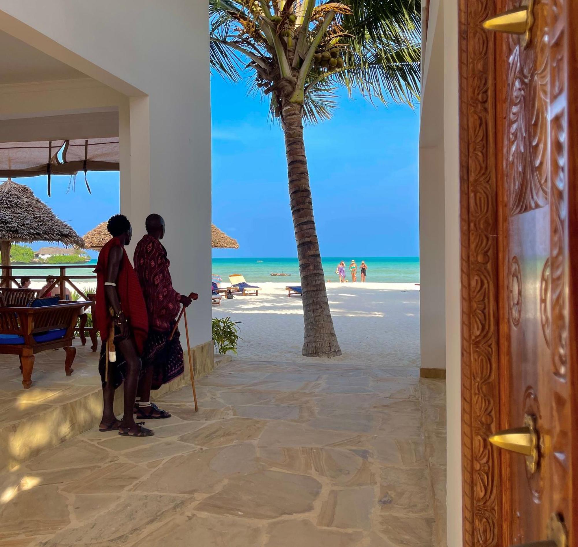 פונגווי Karibu Beach Resort מראה חיצוני תמונה