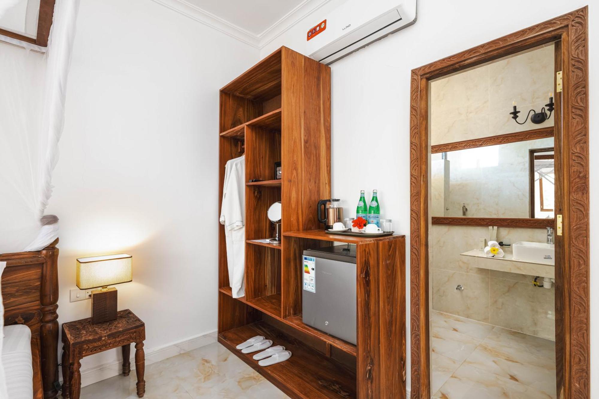 פונגווי Karibu Beach Resort מראה חיצוני תמונה